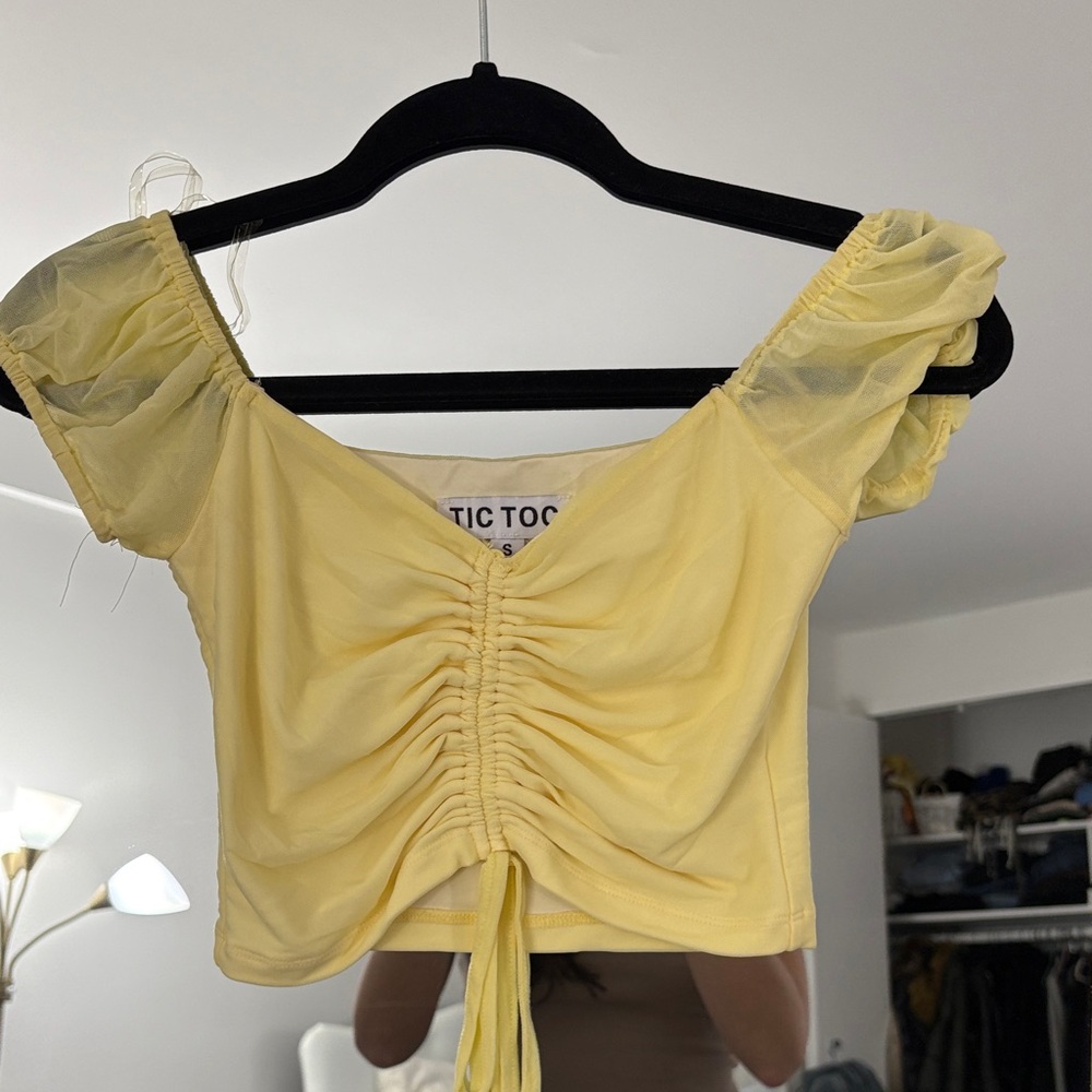 Chic Yellow Ruched Crop Top